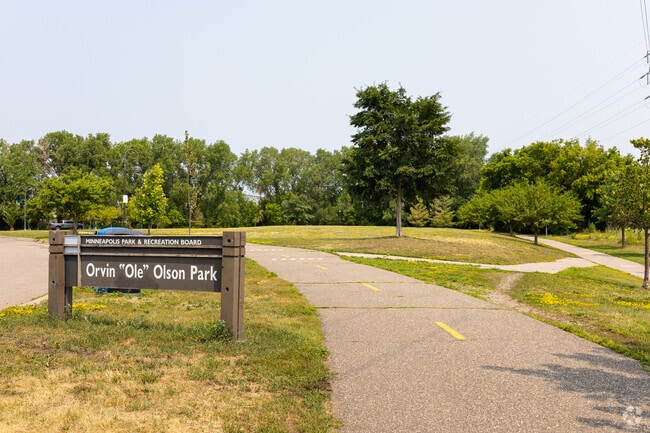 Pathways at Ole Olson Park in Hawthorne, Minneapolis, MN