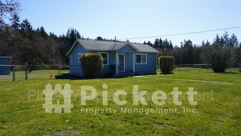 Primary Photo - 17900 Noll Rd NE