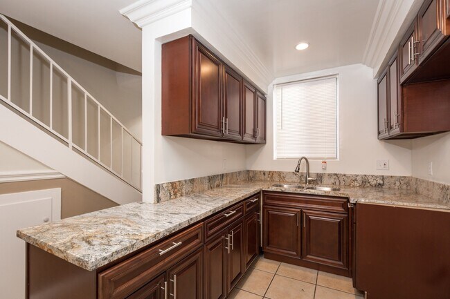 Foto del edificio - Fulton Townhomes