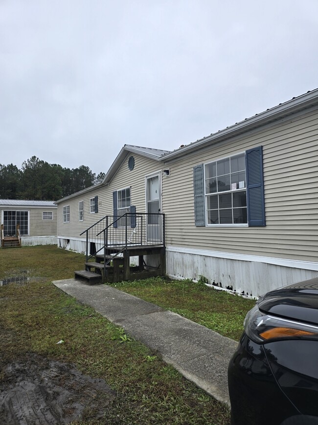 Building Photo - 926 Hollywood Dr