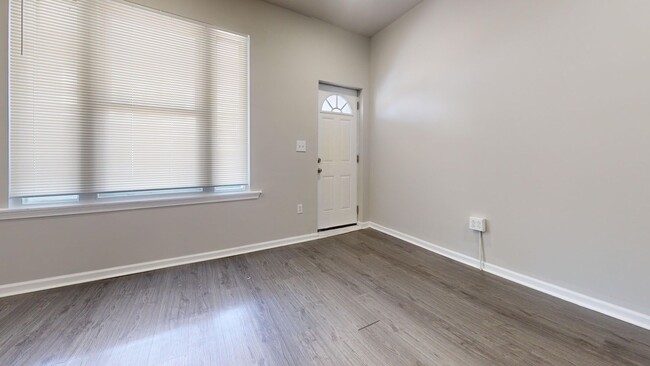 Building Photo - Gorgeous Home for Rent