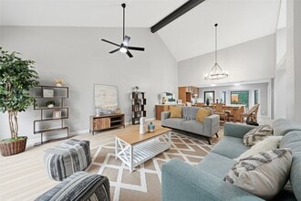 Building Photo - 2026 Ashford Hollow Ln