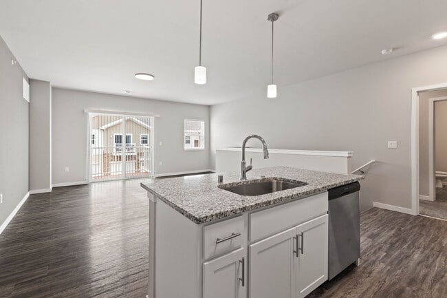 Interior Photo - Rock Pointe Village I LLC