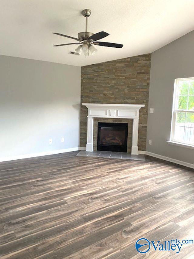 Building Photo - 222 Silverbreeze Ct