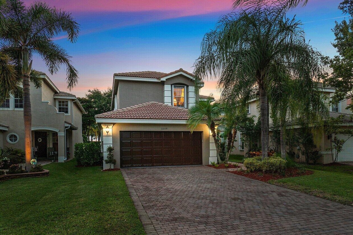 Foto principal - 11609 Rock Lake Terrace