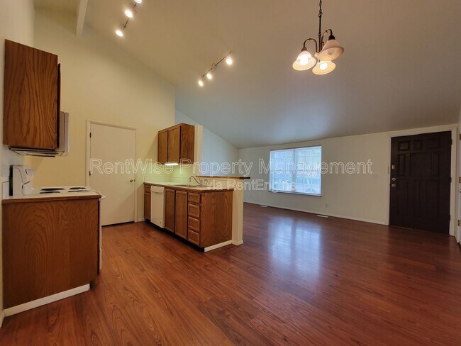 Foto del edificio - 3950 Cambria Way