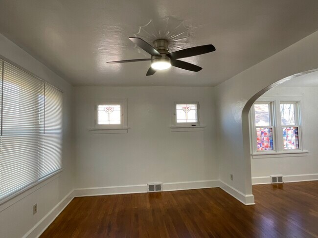 Foto del edificio - 3522 Charlack Ave