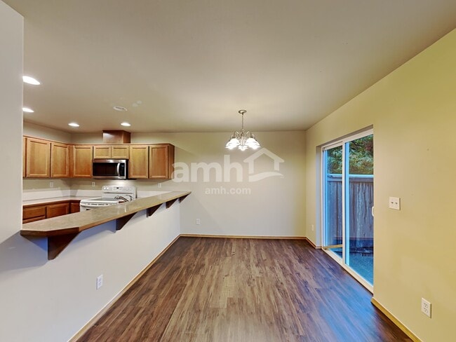 Foto del edificio - 5221 166th Street Ct E