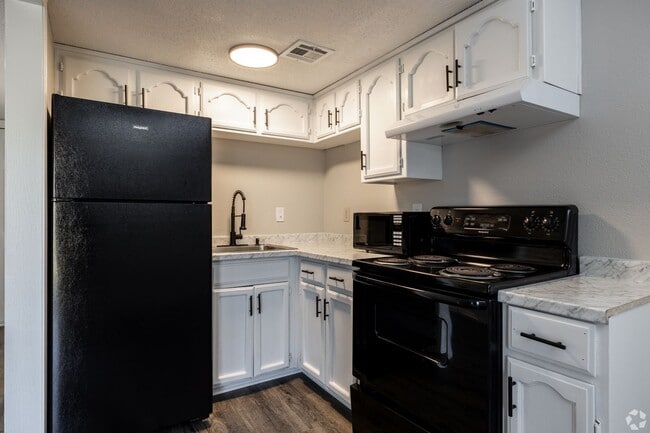 Interior Photo - Grand Vue Townhomes