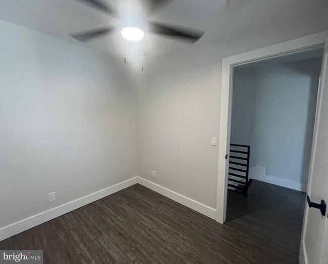Foto del edificio - 2307 E Firth St