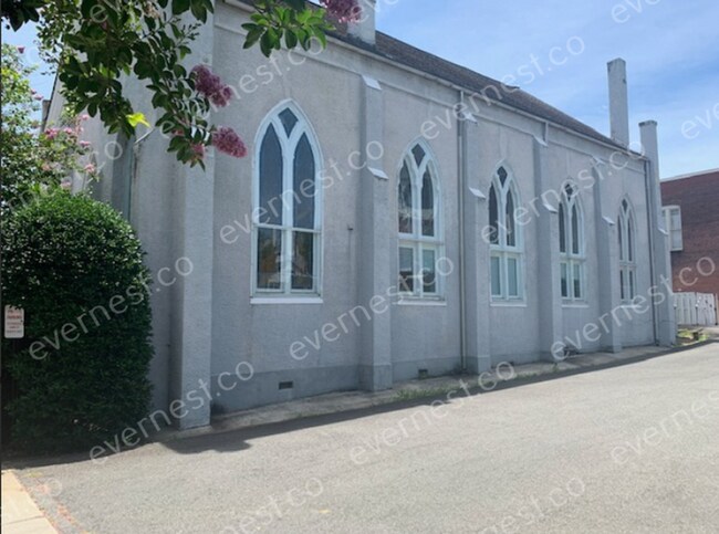 Foto del edificio - 710 Princess Anne St