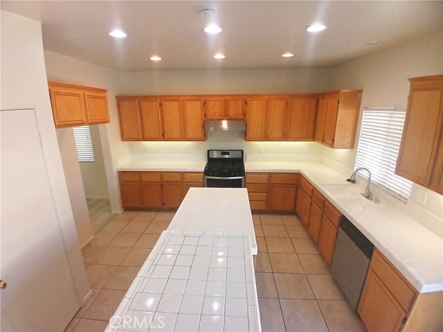 Foto del edificio - 14530 Phoenix St