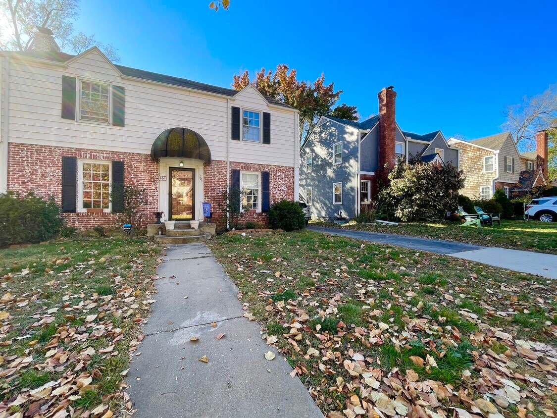 201 W 70th Ter, Kansas City, MO 64113 House Rental in Kansas City, MO