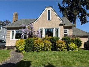 Building Photo - 7228 N Concord Ave