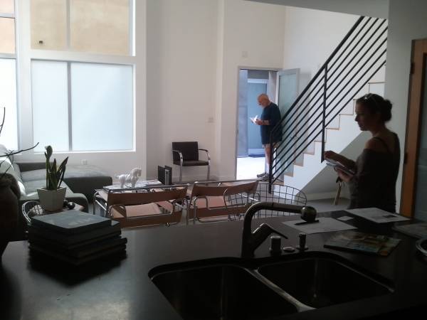 Foto del edificio - 1120 N El Centro Ave