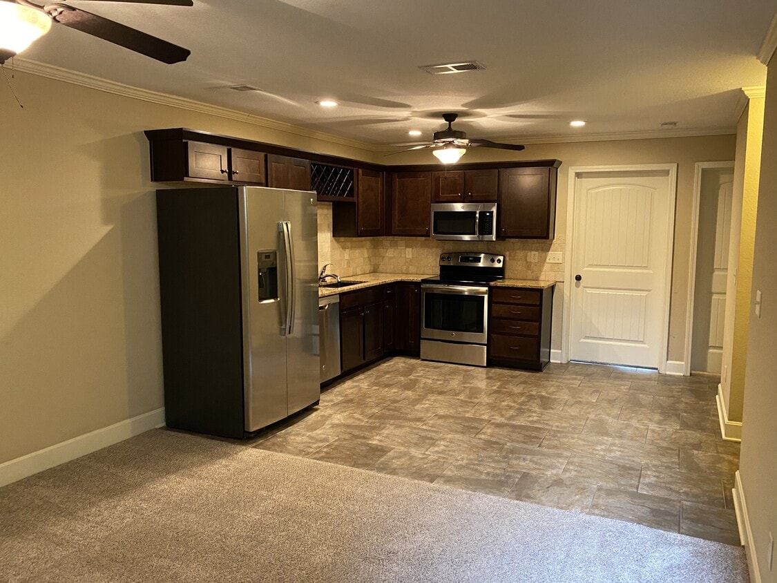 Foto del edificio - 12346 Fox Creek Dr