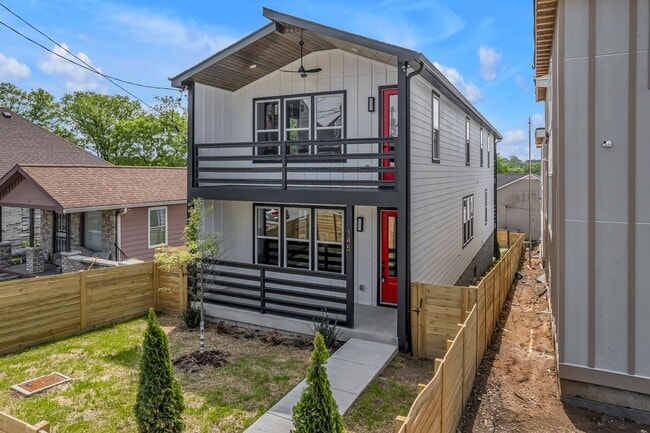 Building Photo - 145 Fain St