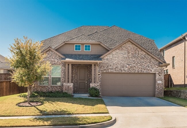 Building Photo - 4742 Crestwood Dr