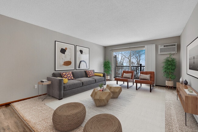 Building Photo - Aquarius Apartments