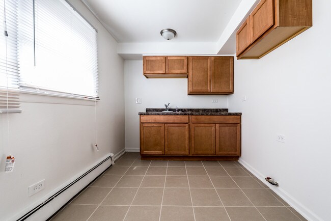 Foto del edificio - 7927 S Ellis Ave