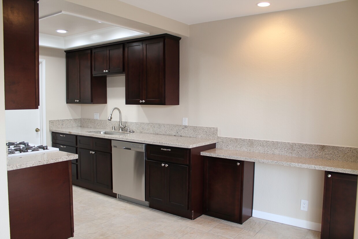 recently remodeled kitchen - 6467 Amberwood Ln