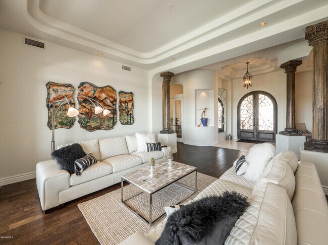 Foto del edificio - 11951 E Desert Trail Rd