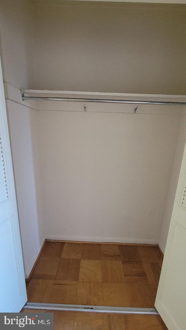 Foto del edificio - 10401 Grosvenor Pl