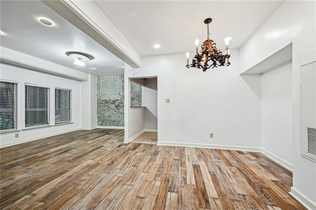 Foto del edificio - 333 Julia St