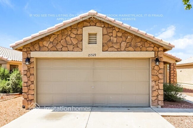 Building Photo - 15709 W Smokey Dr