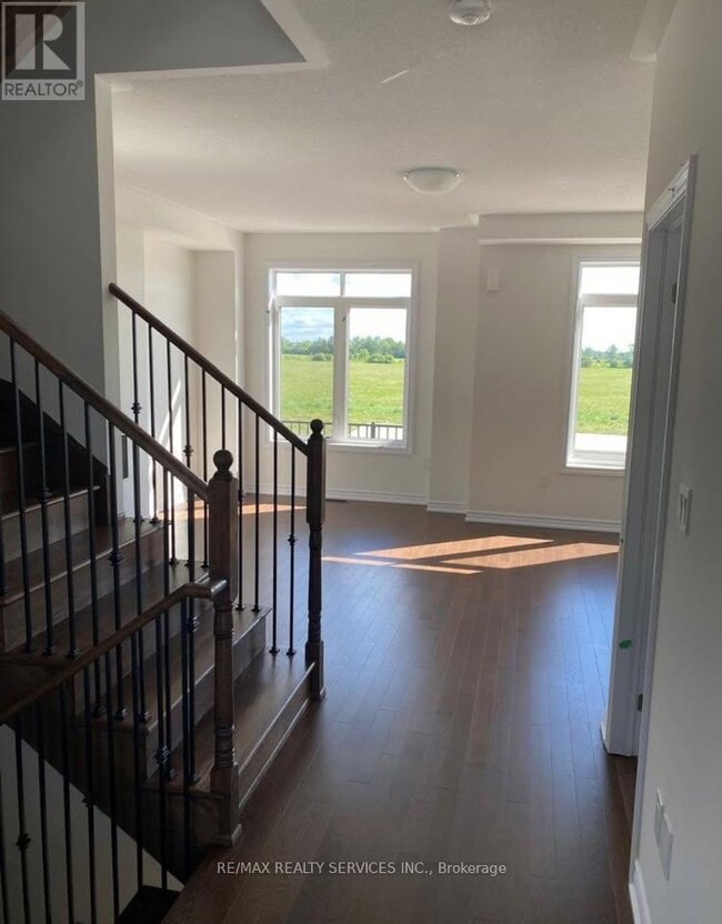 Photo du bâtiment - 12348 McLaughlin Rd