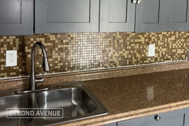 Foto del edificio - 1301 W 97th St