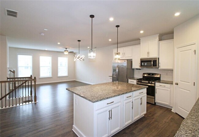 Building Photo - 1640 Coasta Way