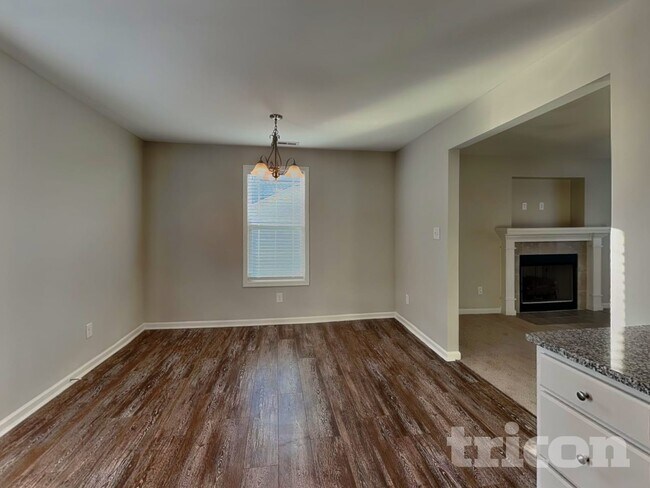 Foto del edificio - 147 Cattail Ln