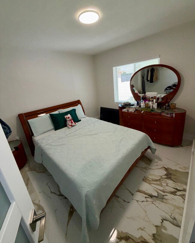 Building Photo - 7262 NW 3rd St