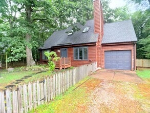 Building Photo - 133 Sharps Rd
