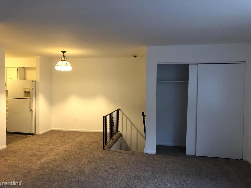 Foto principal - 157 Parker Ave