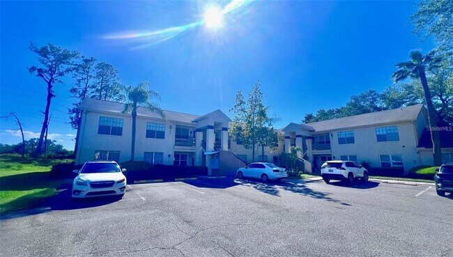 Foto del edificio - 7828 Hardwick Dr