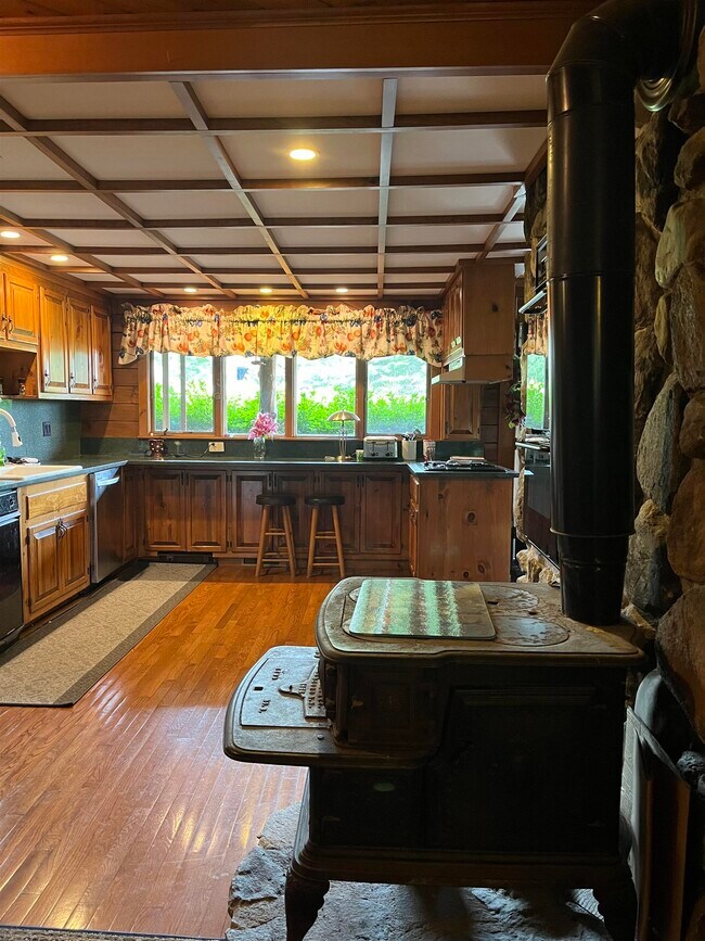 169 Godfrey Rd, Ludlow, VT 05149 House Rental in Ludlow, VT