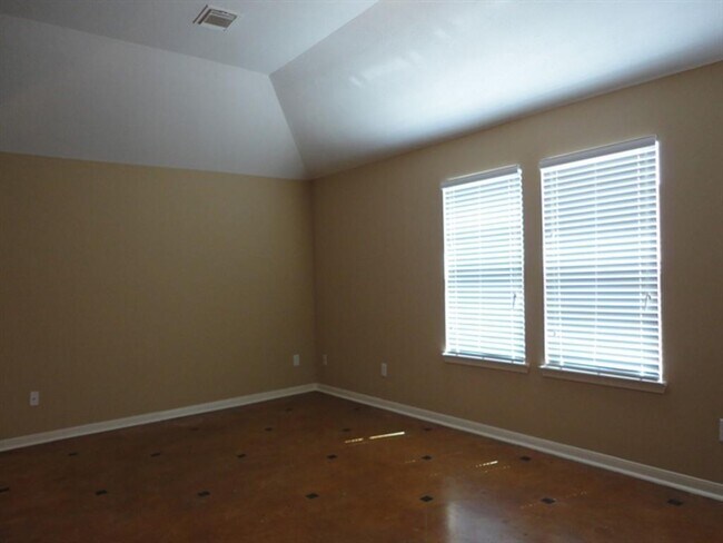 Building Photo - 6718 Wellington Meadows Dr