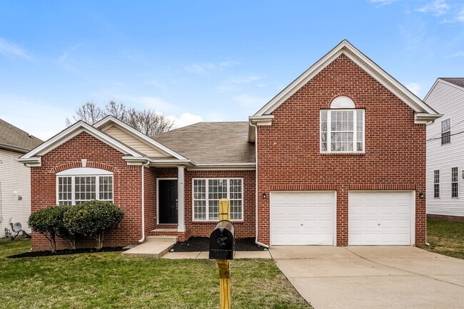 Building Photo - 3153 Skinner Dr