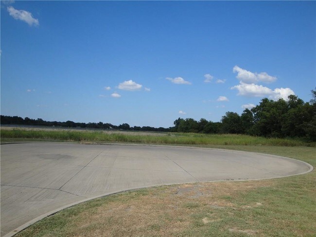 Foto del edificio - 2247 Colby Ln