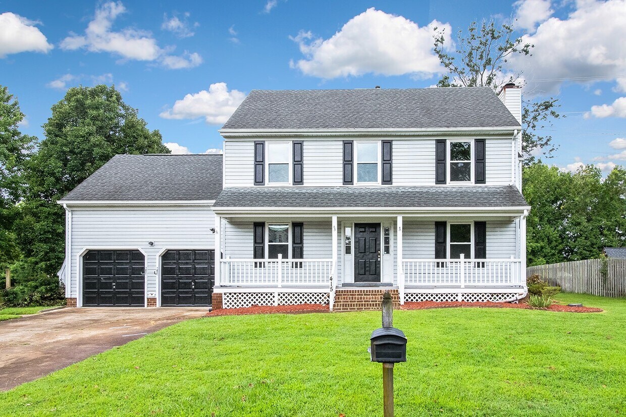Foto principal - 415 Knell's Ridge Dr