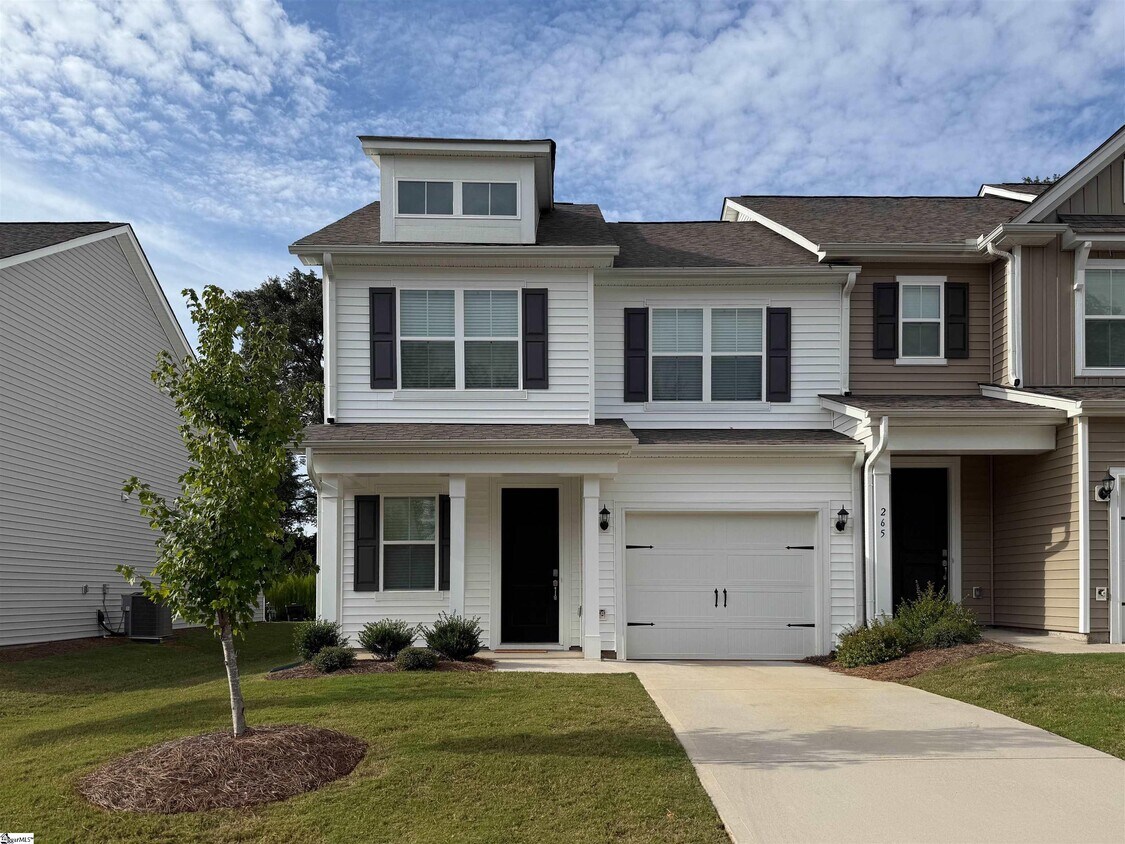 Foto principal - 260 Bryland Wy