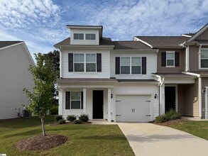 Building Photo - 260 Bryland Wy