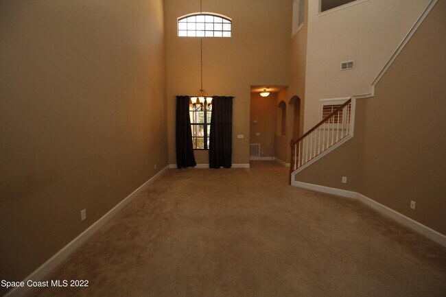 Foto del edificio - 334 Murano Dr