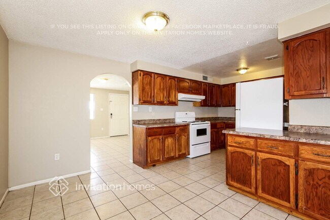 Foto del edificio - 7161 West Campbell Ave