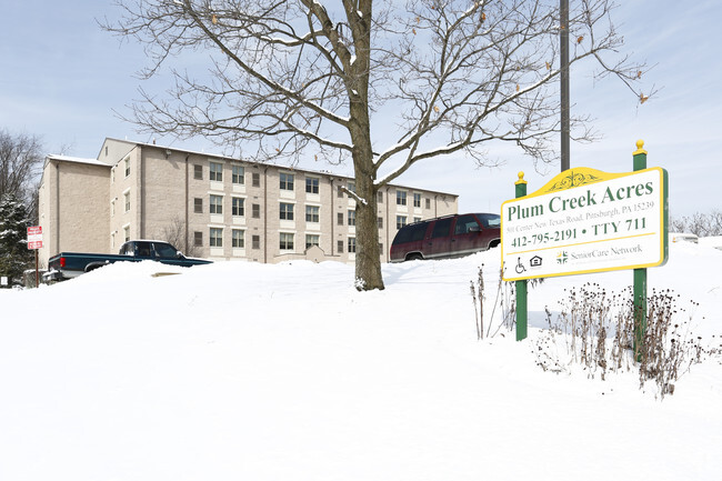 Building Photo - Plum Creek Acres