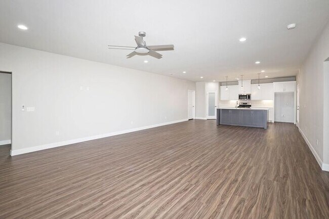 Building Photo - 4711 Scotty Dr