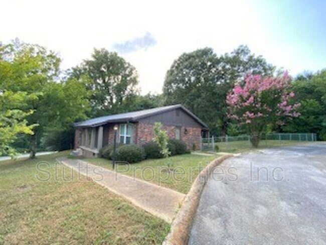 Building Photo - 860 Cypress Mill Rd