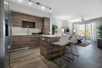 Building Photo - Bella Vista Apartments